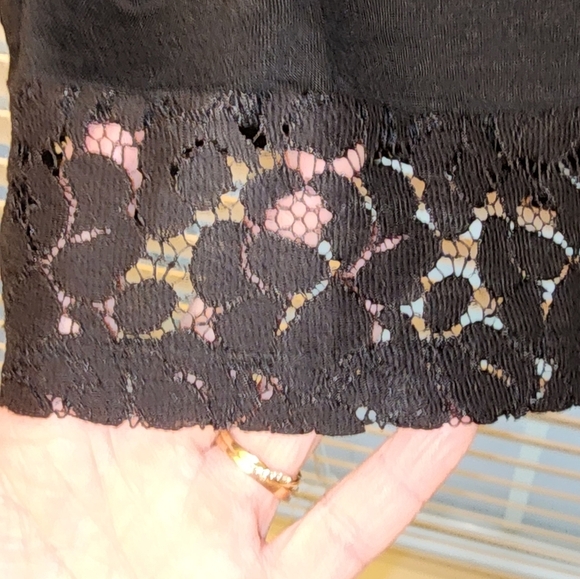 Chicos Black Top with lace accent  Sz 2 (Large) - Picture 3 of 6